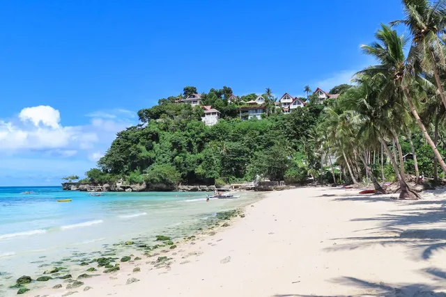 Diniwid Beach in Boracay