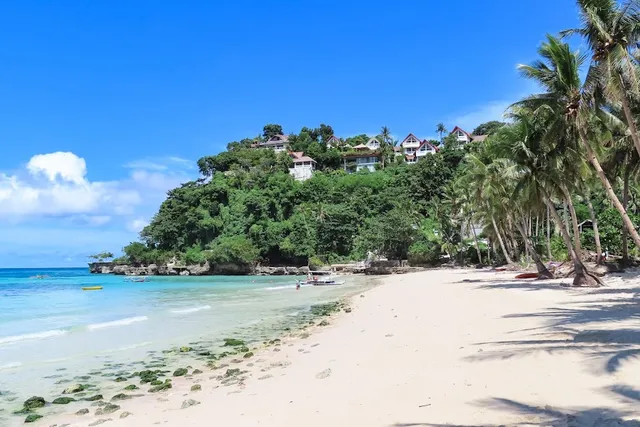 Diniwid Beach in Boracay