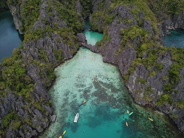 Small Lagoon in El Nido